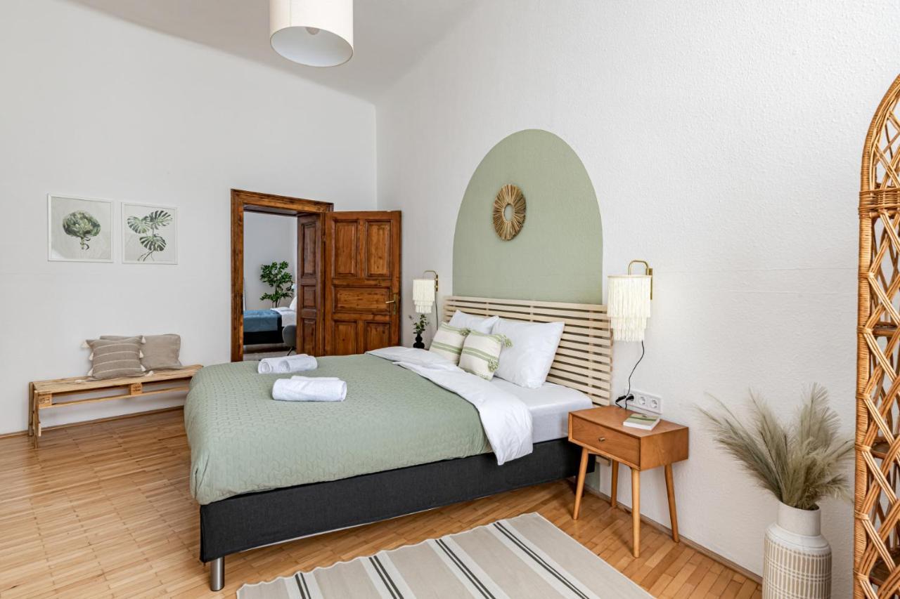 Blue Peace Downtown Apartment Budapest Bagian luar foto
