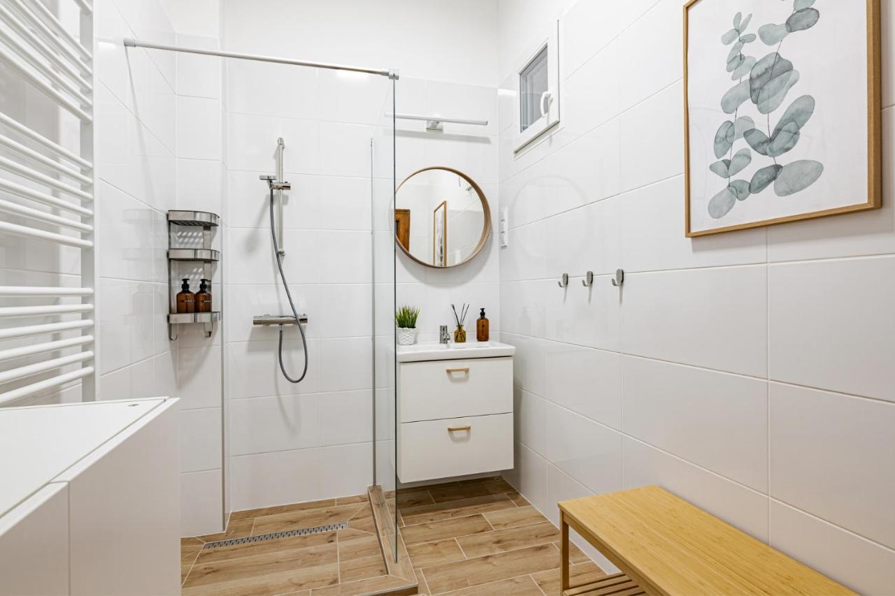 Blue Peace Downtown Apartment Budapest Bagian luar foto
